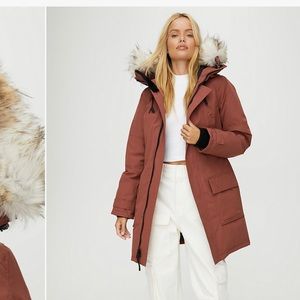 NEW Aritzia TNA Bancroft Parka